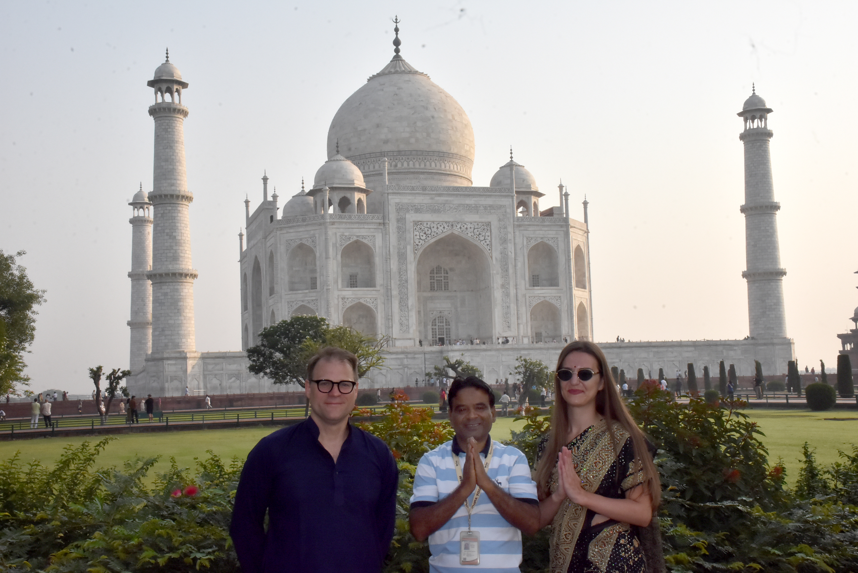 Sunrise Taj Mahal Tour From Delhi with Traditional Indian Dress - 26